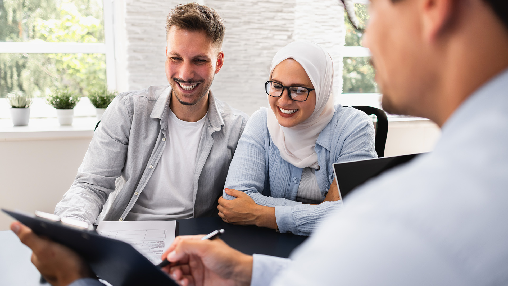 Halal vs Conventional Investing: Key Differences Explained